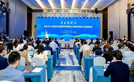 Fujias第19期社員入社式